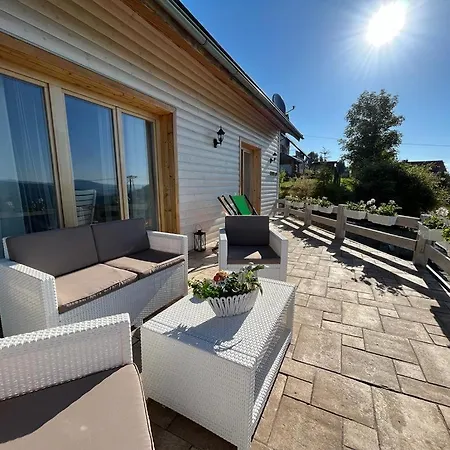 Dom Pod Kogutem Vakantiehuis *