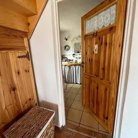 Dom Pod Kogutem Vakantiehuis *