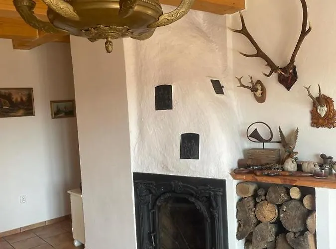 بيت للعطل Dom Pod Kogutem