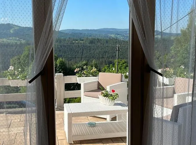 بيت للعطل Dom Pod Kogutem *