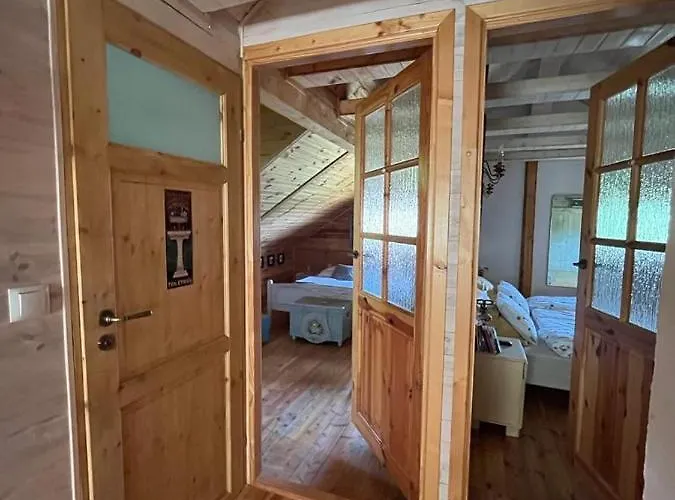 بيت للعطل Dom Pod Kogutem *