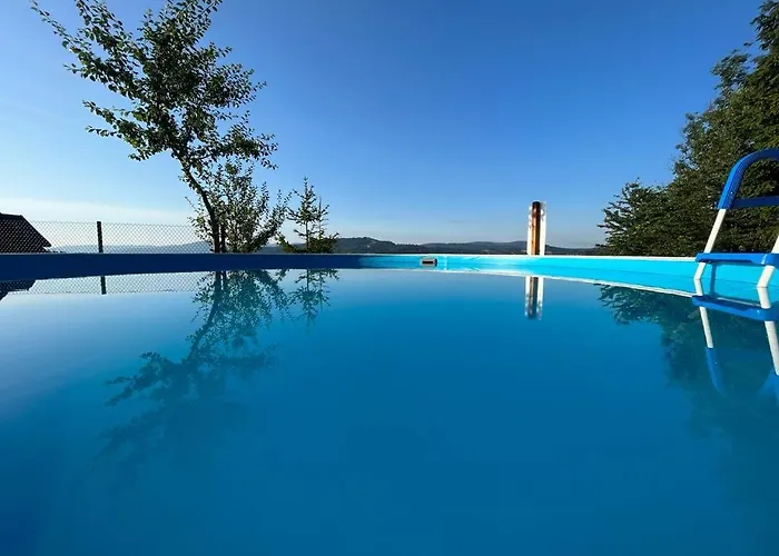 بيت للعطل Dom Pod Kogutem *