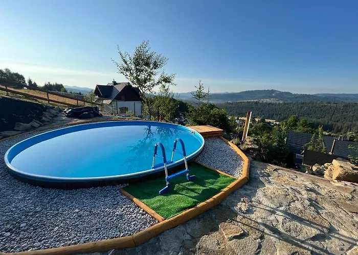 Dom Pod Kogutem بيت للعطل *