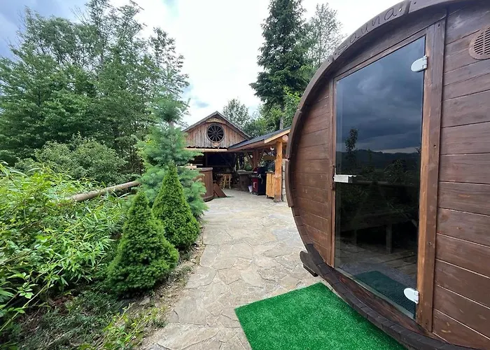 بيت للعطل Dom Pod Kogutem *