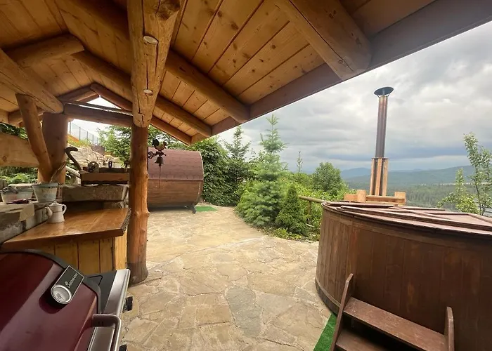 Dom Pod Kogutem بيت للعطل Laliki