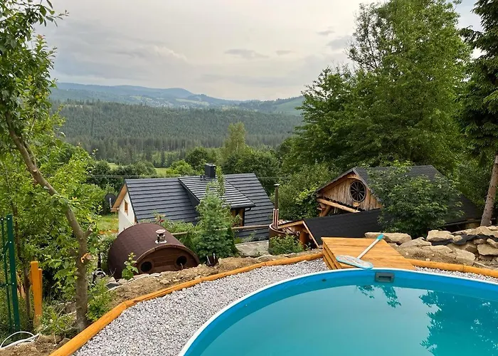 Dom Pod Kogutem بيت للعطل